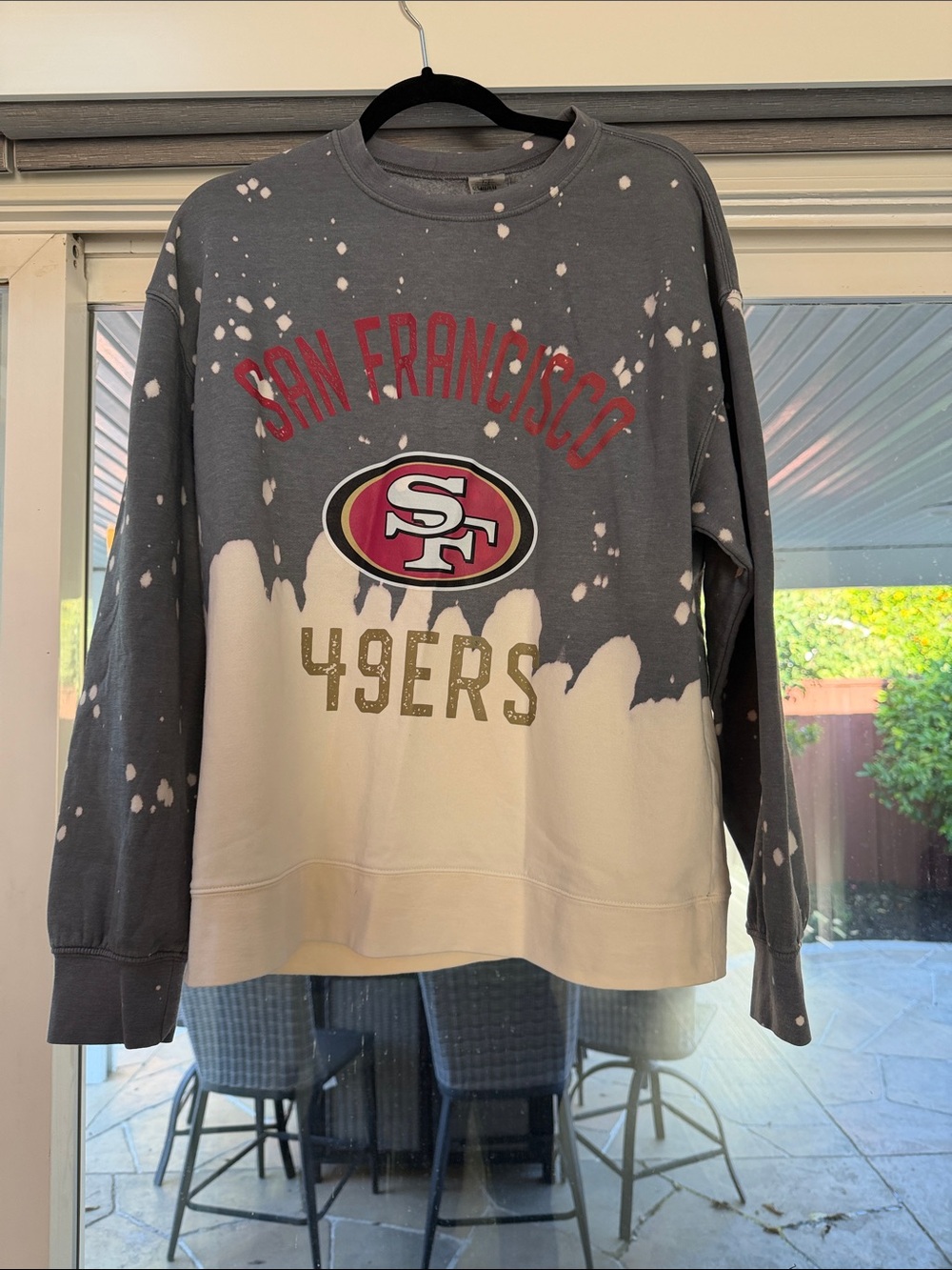 San Francisco 49ers Gray & Cream Bleach-Effect Crewneck Sweater